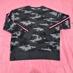 Eddie Bauer Shirt Womens Large Gray Camo Pullover Sweatshirt Fleece Long Sleeve